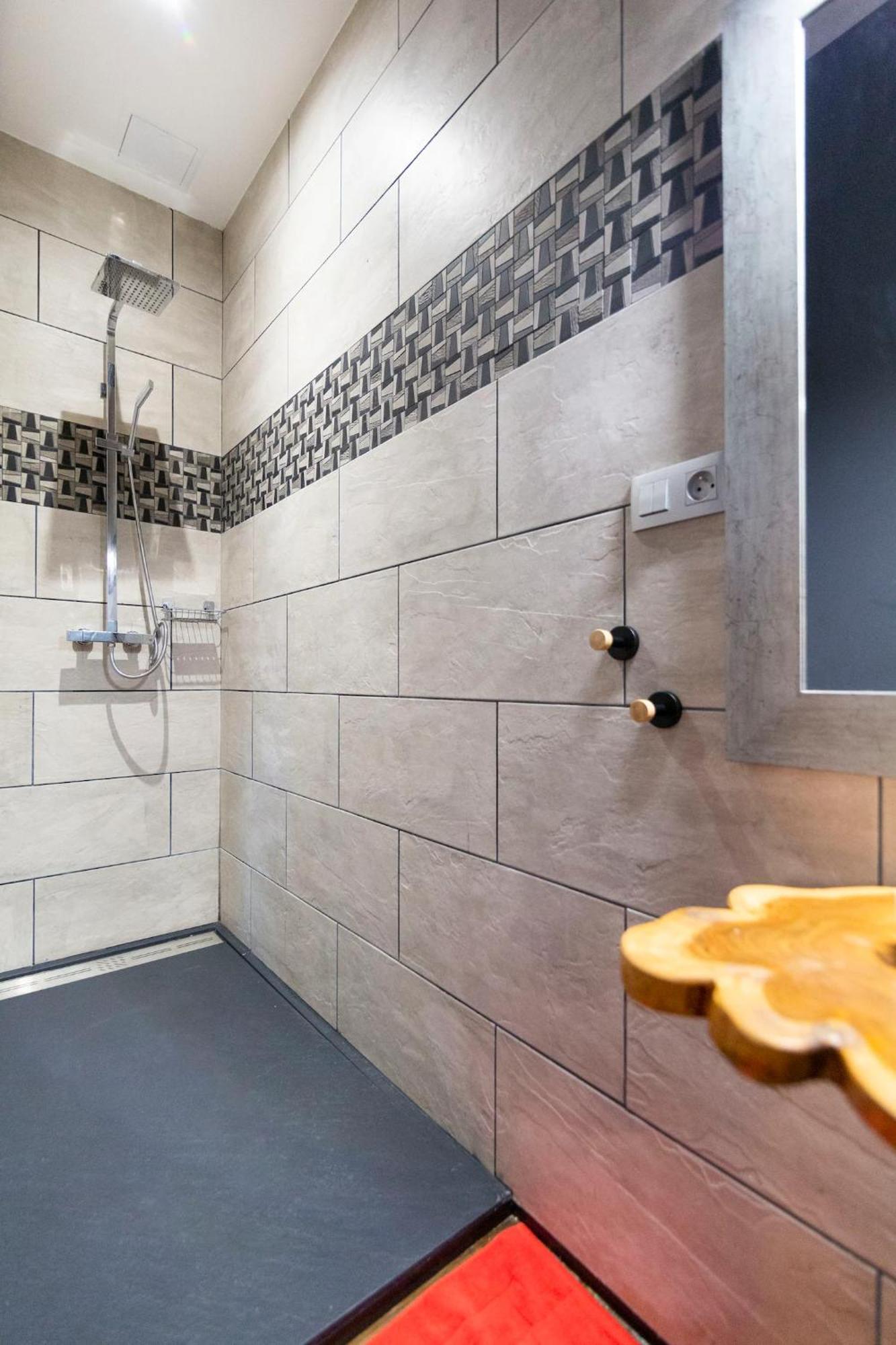 Les Suites Locarno Limoges Luaran gambar